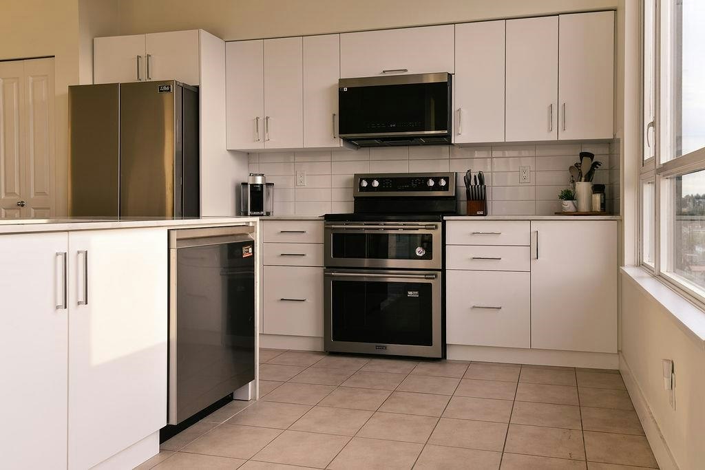1004-4028 Knight Street, Vancouver, BC, V5N 5Y8 - 8