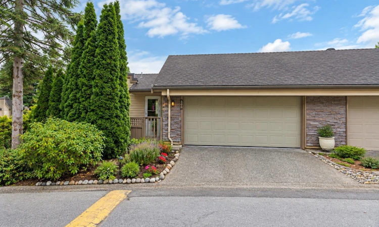 406-1215 Lansdowne Drive