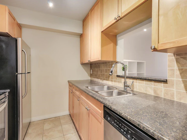 117-555 W 14th Avenue, Vancouver, BC, V5Z 4G8 - 9