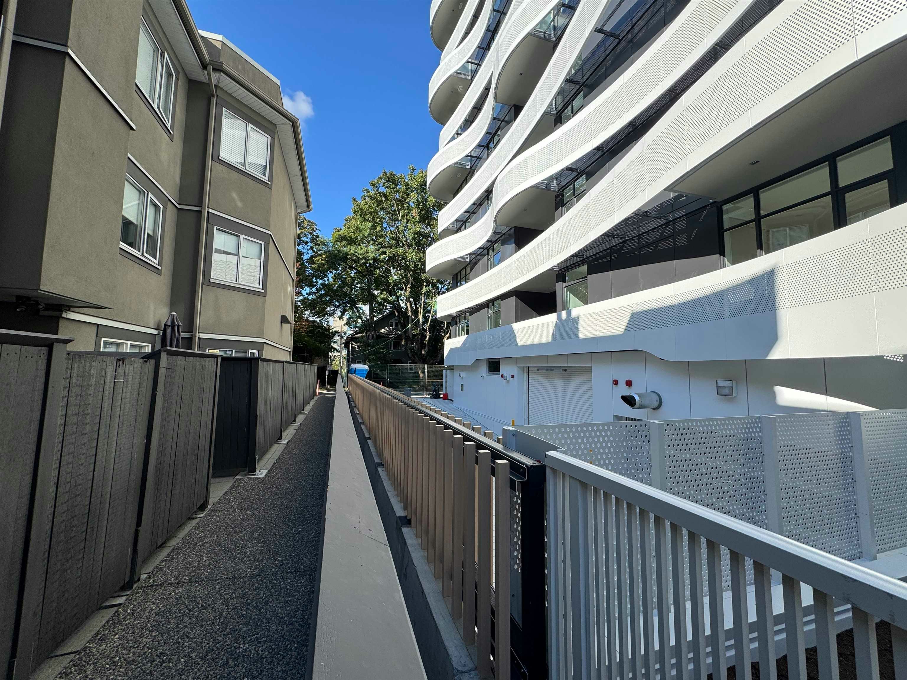 117-555 W 14th Avenue, Vancouver, BC, V5Z 4G8 - 19