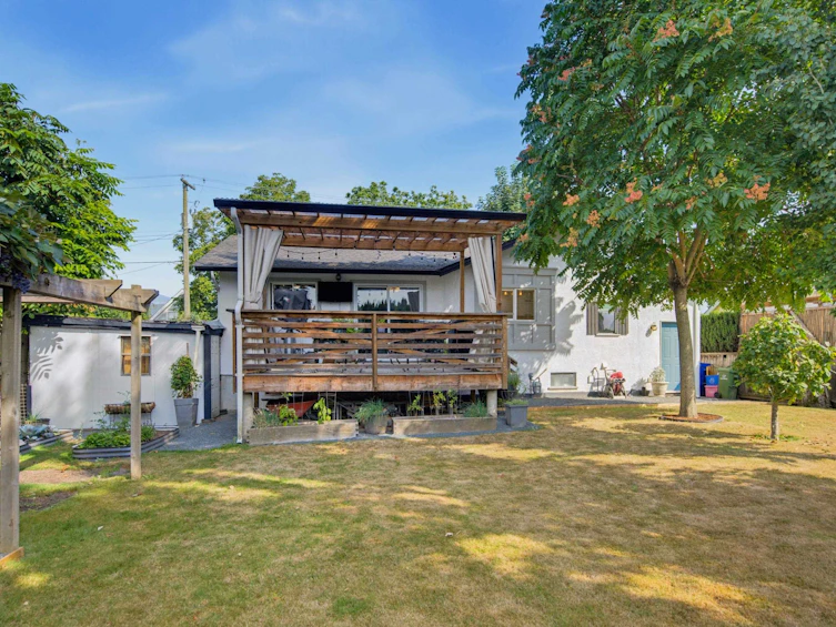46156 Third Avenue, Chilliwack, BC, V2P 1R6 - 37