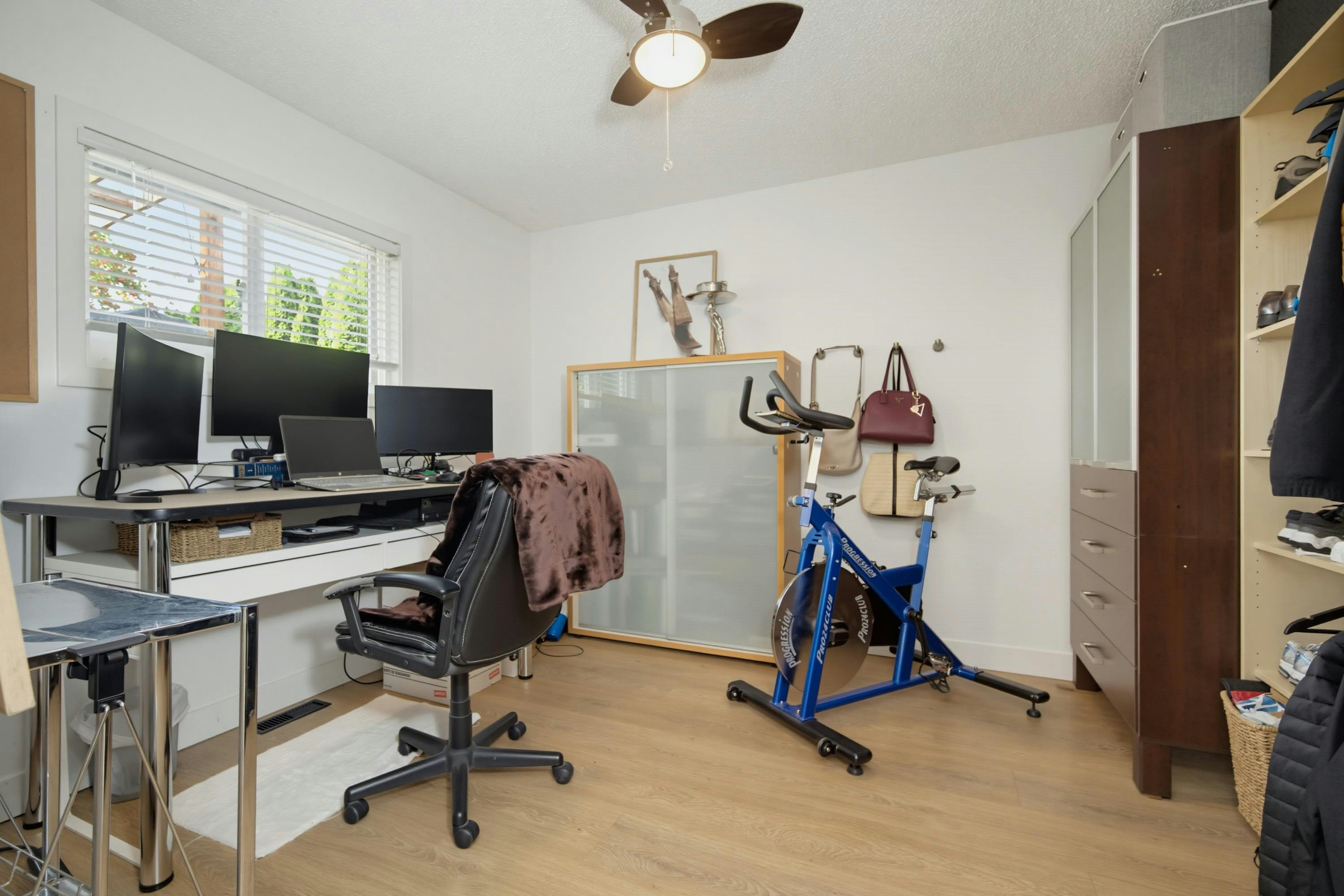 46156 Third Avenue, Chilliwack, BC, V2P 1R6 - 24