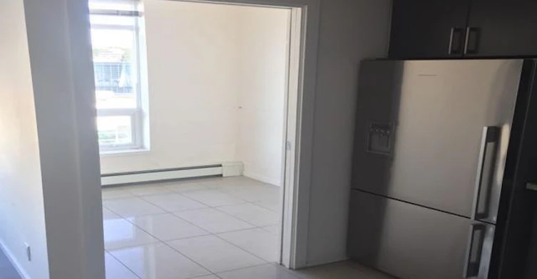 711-1887 Crowe Street, Vancouver, BC, V5Y 0B4 - 11