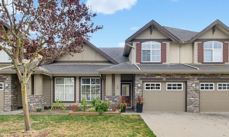 15-6577 Southdowne Place