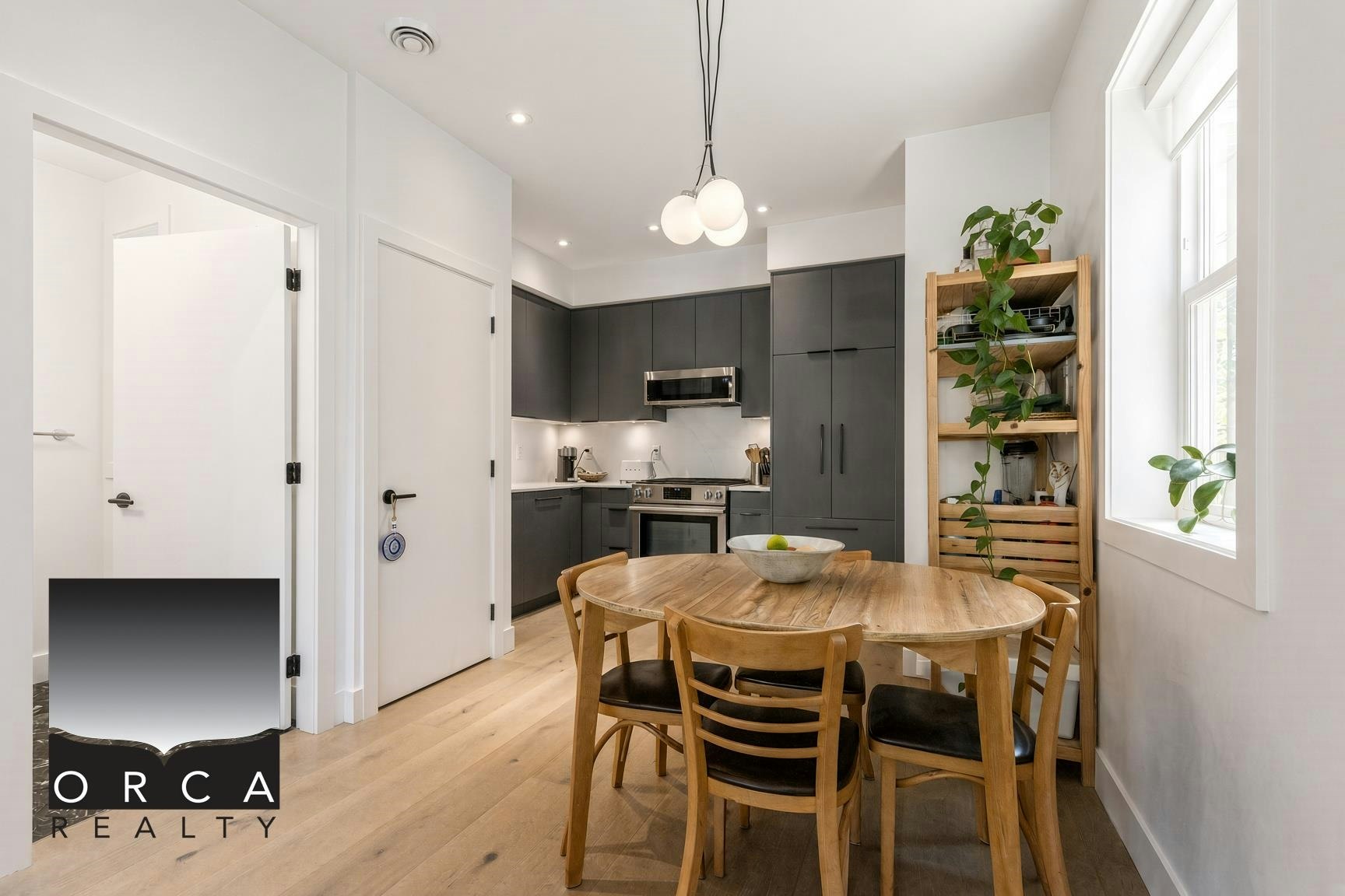 1784 Charles Street, Vancouver, BC, V5L 2T5 - 6