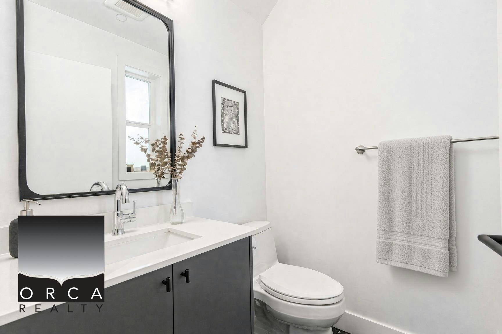 1784 Charles Street, Vancouver, BC, V5L 2T5 - 15