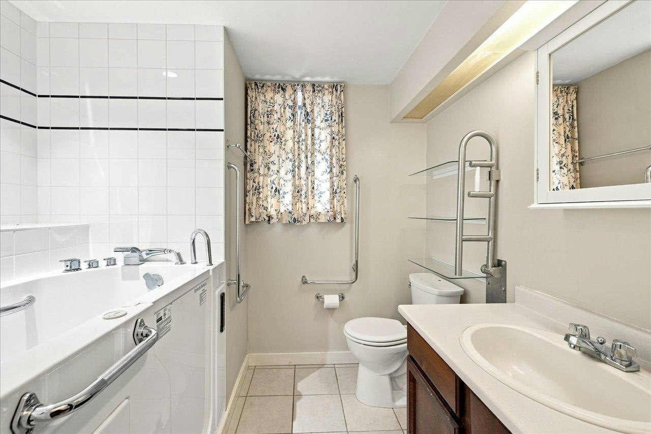 5584 Maple Street, Vancouver, BC, V6M 3T7 - 19