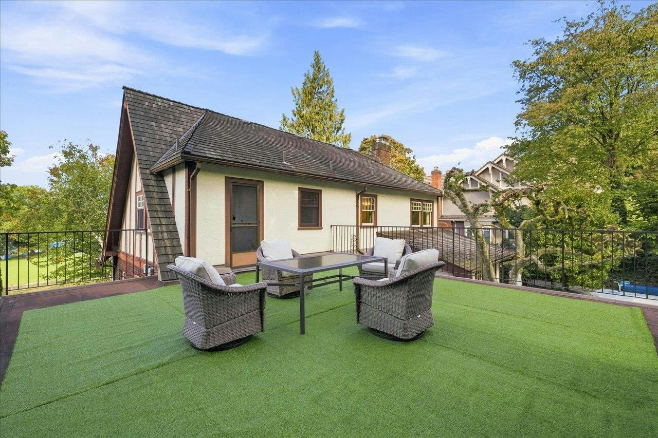 5584 Maple Street, Vancouver, BC, V6M 3T7 - 23