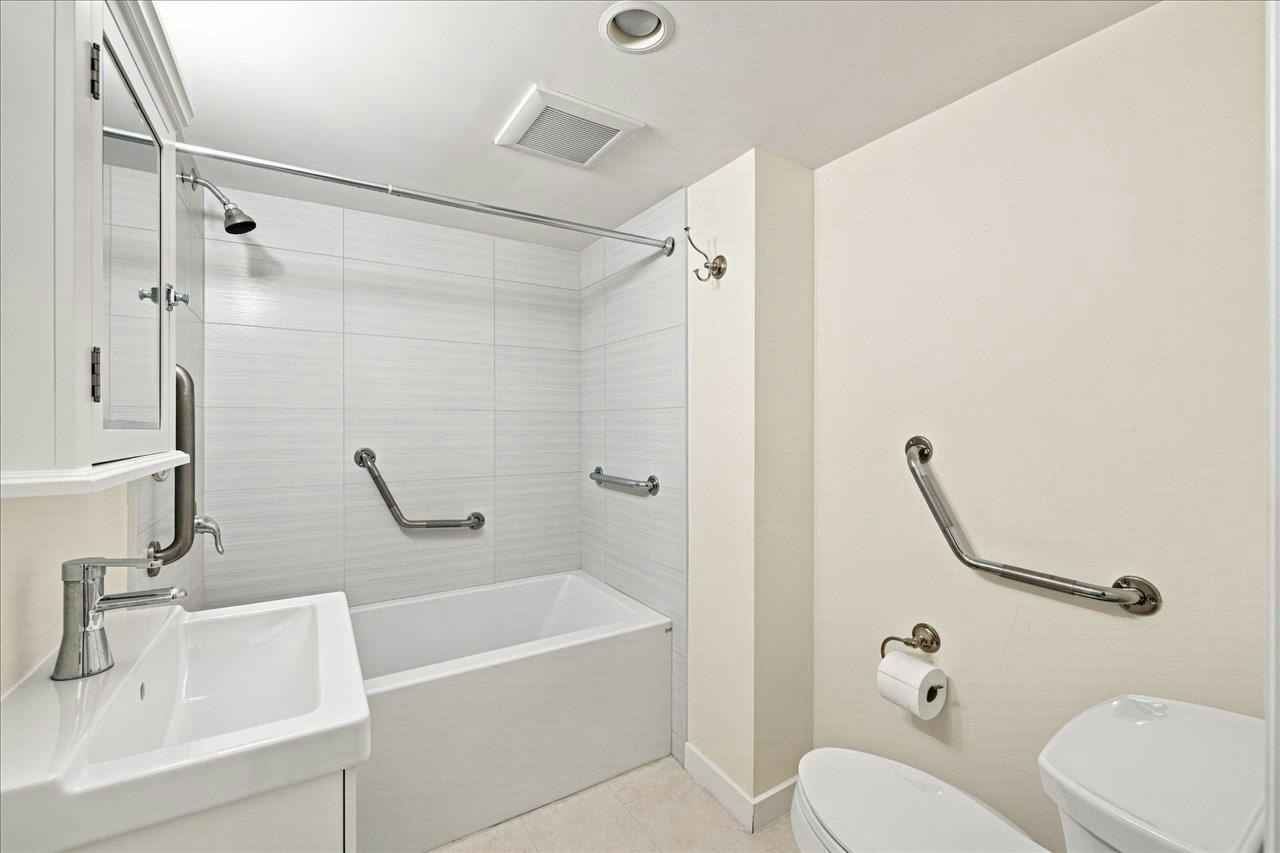 5584 Maple Street, Vancouver, BC, V6M 3T7 - 32
