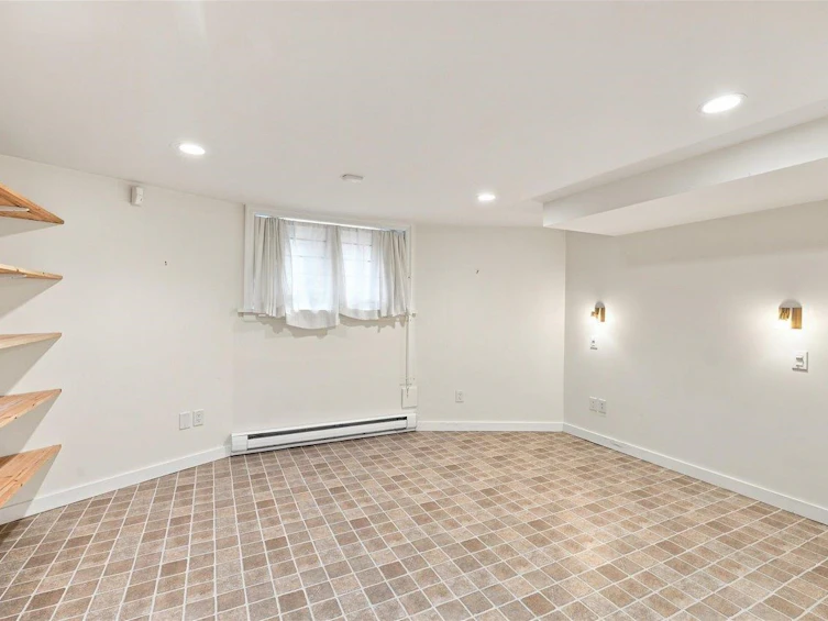 5584 Maple Street, Vancouver, BC, V6M 3T7 - 31