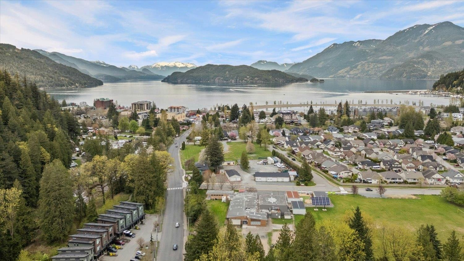 2-520 Hot Springs Road, Harrison Hot Springs, BC, V0M 1K0 - 5