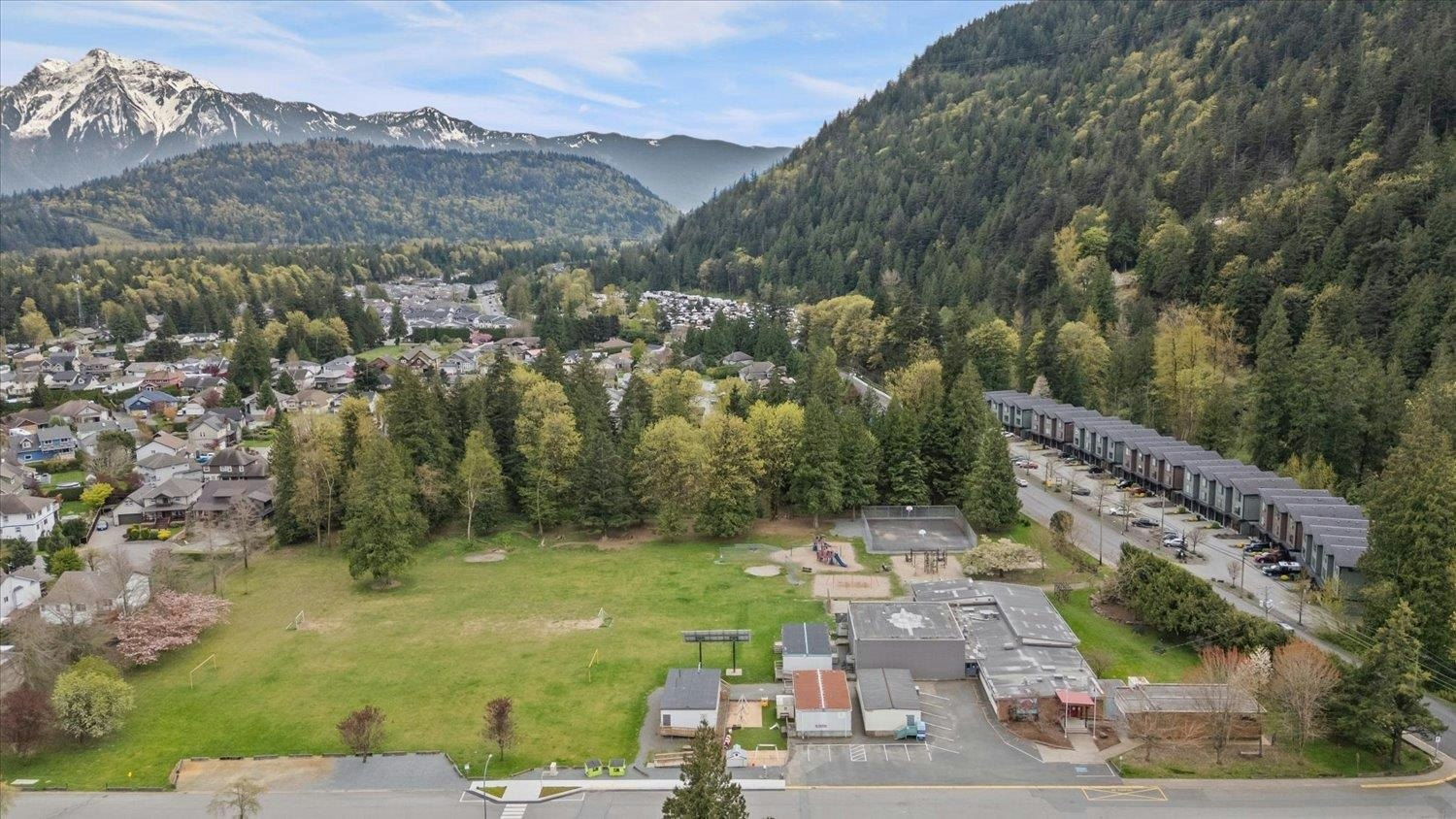 2-520 Hot Springs Road, Harrison Hot Springs, BC, V0M 1K0 - 6