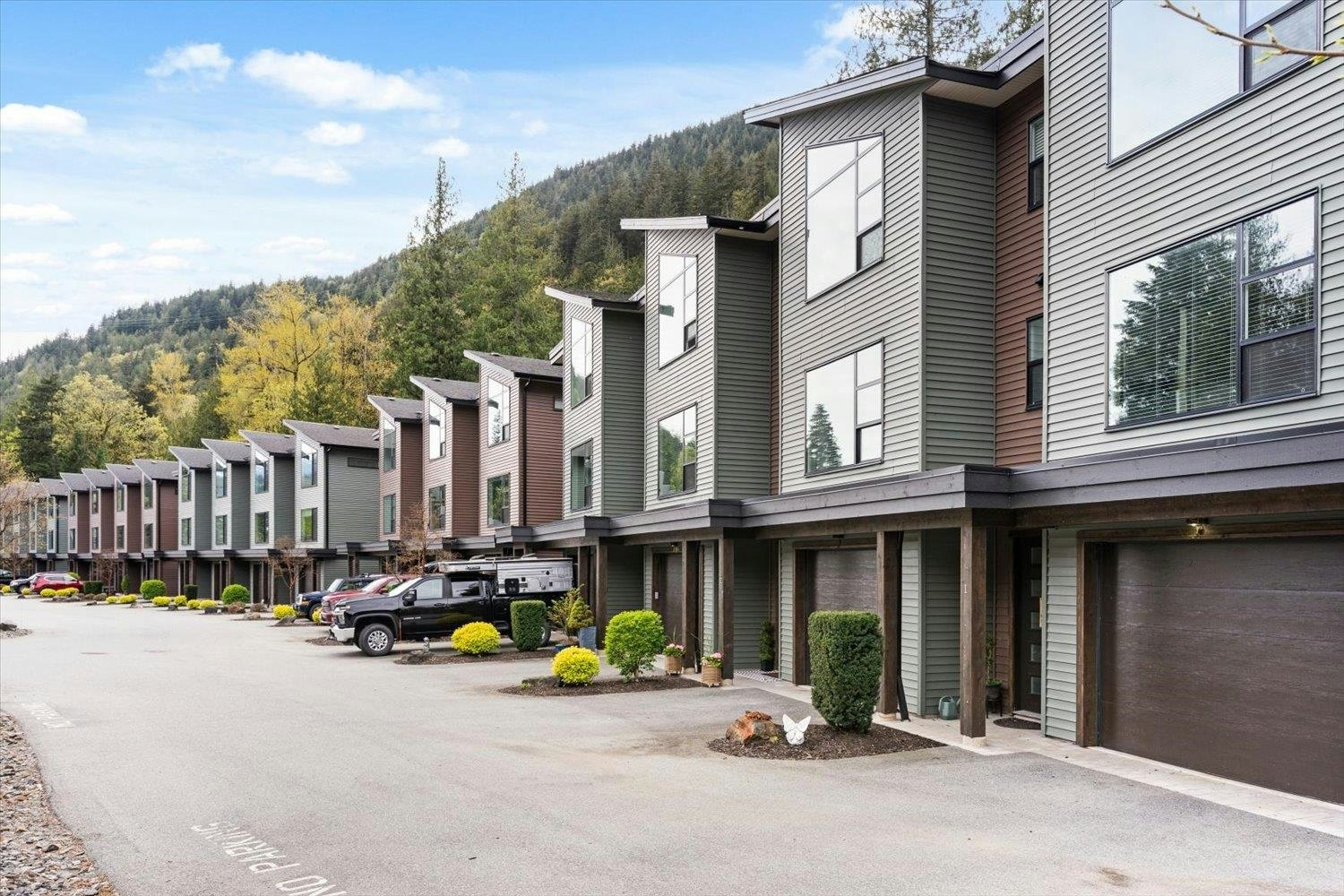 2-520 Hot Springs Road, Harrison Hot Springs, BC, V0M 1K0 - 4