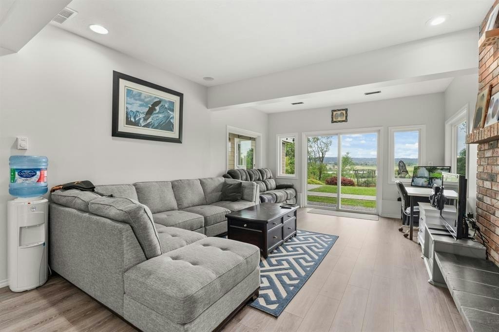 14534 Lombard Place, Surrey, BC, V3X 1B5 - 16