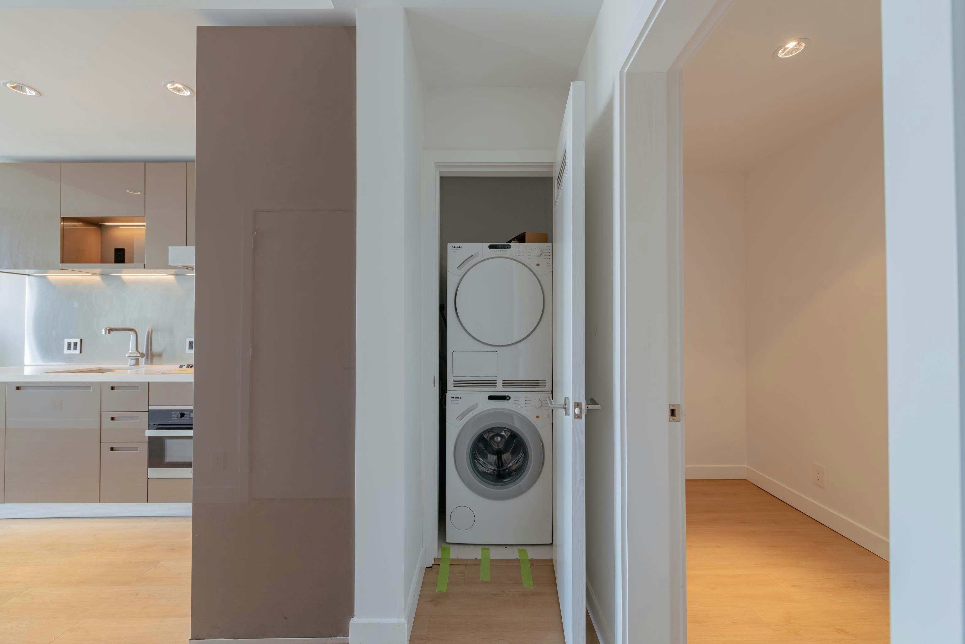 37XX,  777 Richards Street, Vancouver, BC, V6B 0M6 - 10