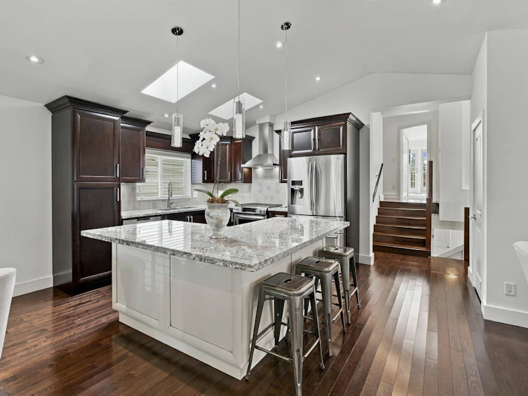 1153 Wellington Drive, North Vancouver, BC, V7K 1L3 - 7