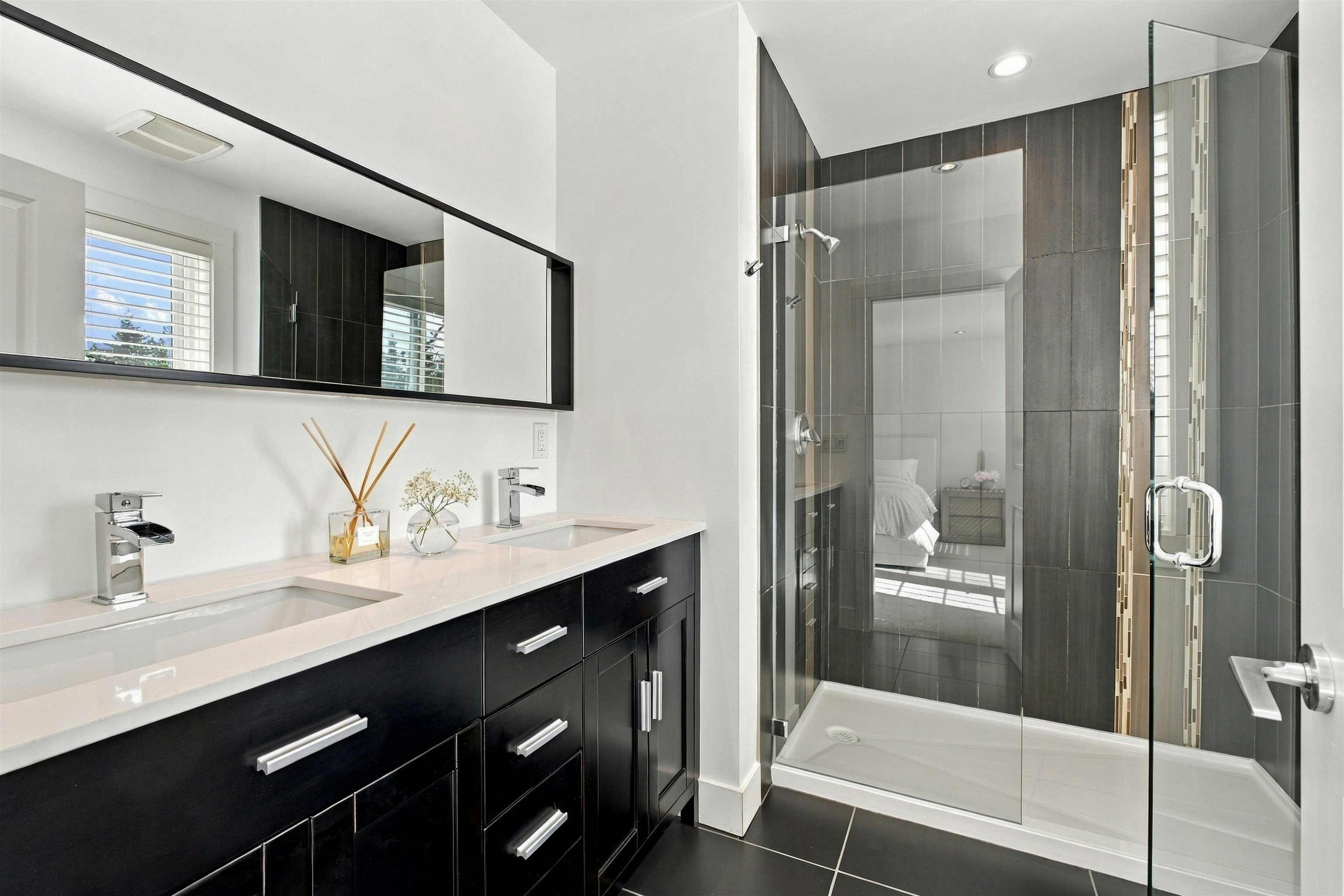 1153 Wellington Drive, North Vancouver, BC, V7K 1L3 - 16