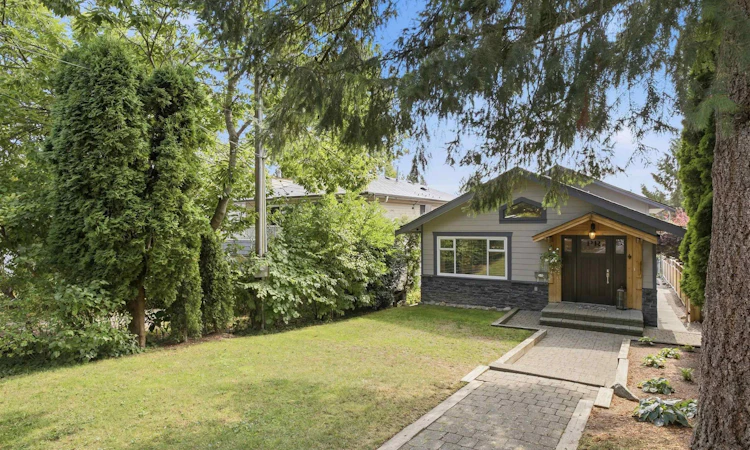 1153 Wellington Drive