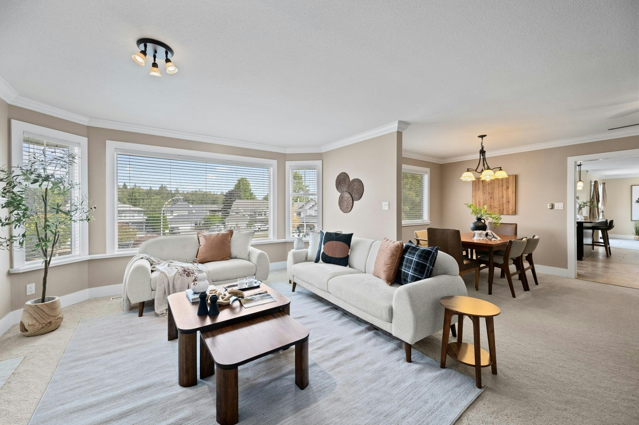 15866 91 Avenue - 3