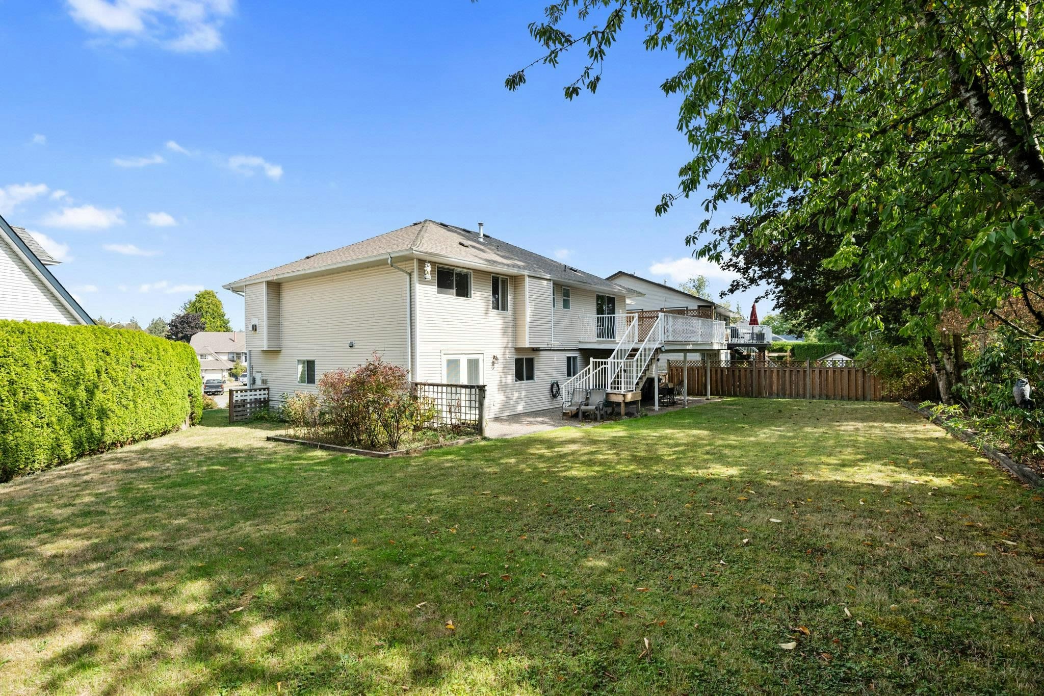 15866 91 Avenue, Surrey, BC, V4N 2X4 - 38