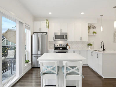 602-32789 Burton Avenue - 2