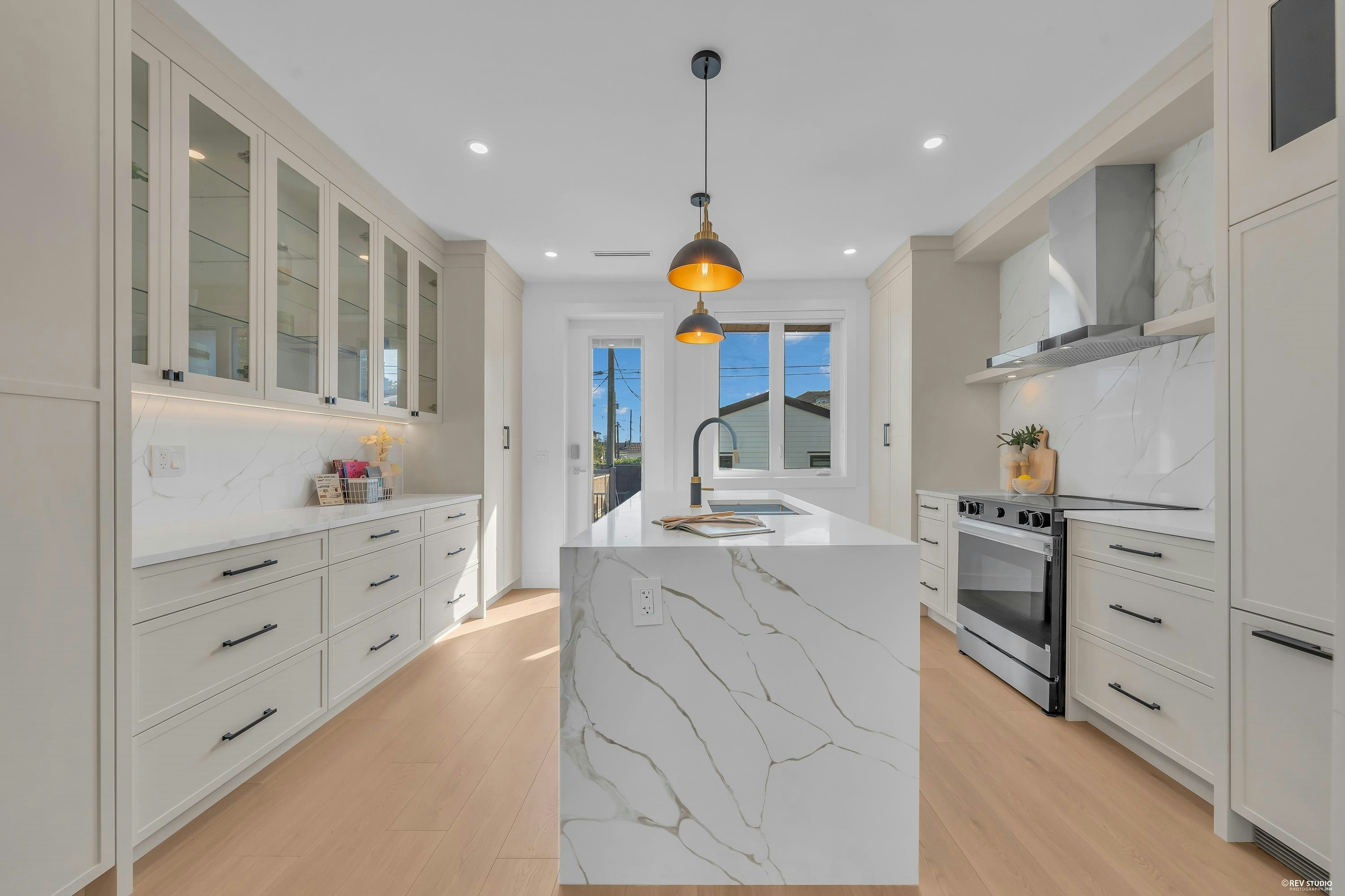 4328 Rupert Street, Vancouver, BC, V5R 2H8 - 11