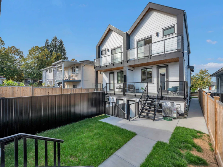 4328 Rupert Street, Vancouver, BC, V5R 2H8 - 36