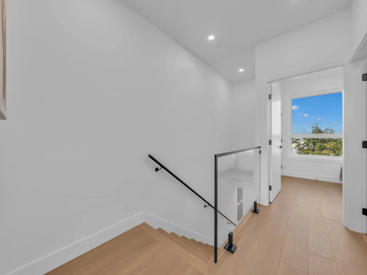 4328 Rupert Street, Vancouver, BC, V5R 2H8 - 23