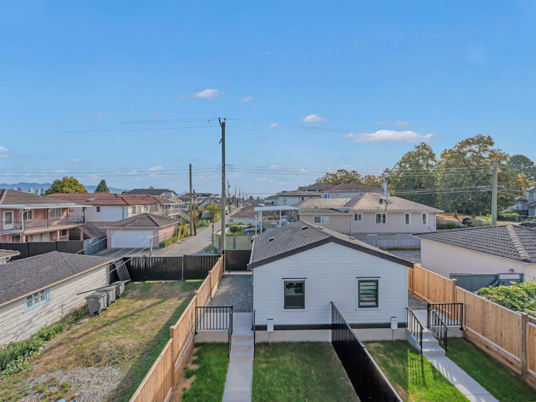 4328 Rupert Street, Vancouver, BC, V5R 2H8 - 26