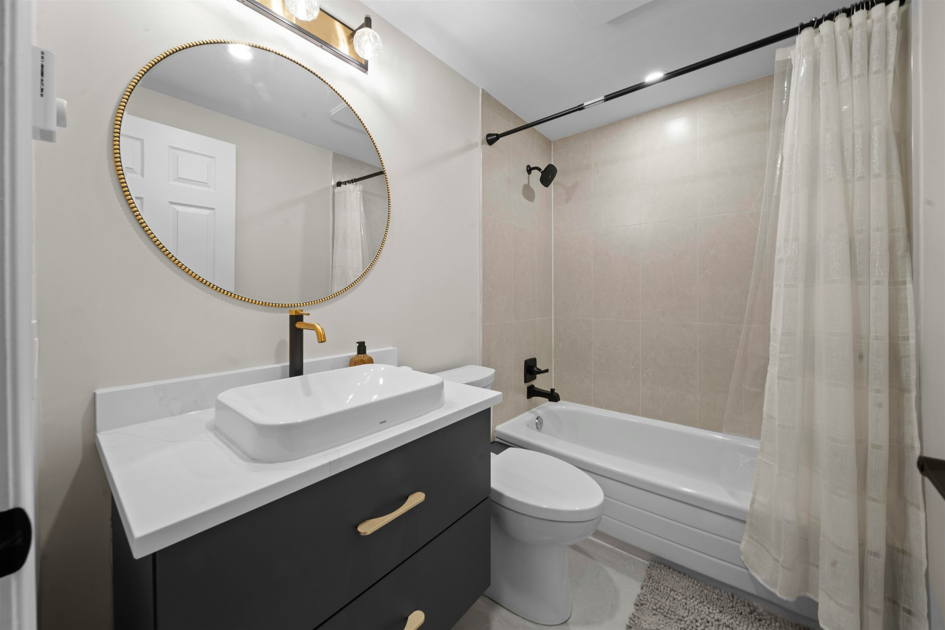 103-3399 Capilano Crescent, North Vancouver, BC, V7R 4W7 - 22