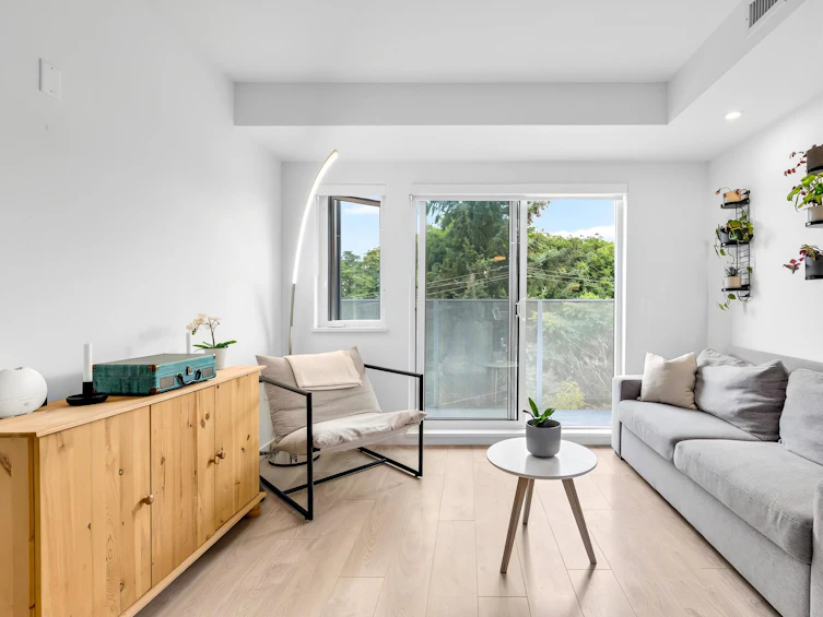 411-2520 Guelph Street, Vancouver, BC, V5T 0K7 - 11
