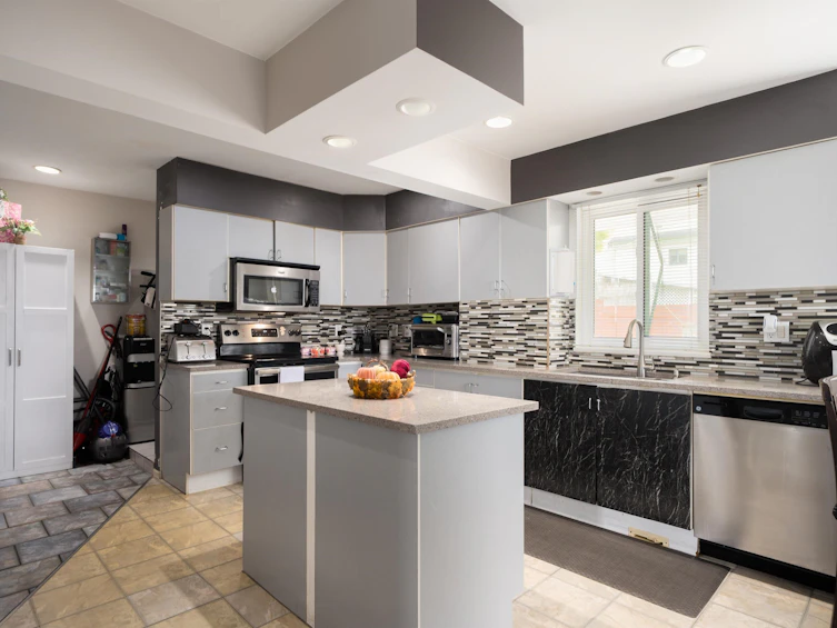11378 River Road, Surrey, BC, V3V 2V6 - 12