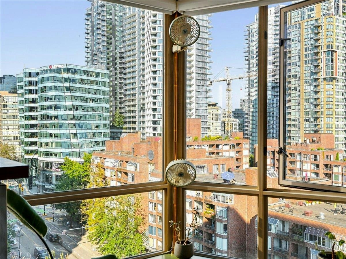 1507-1003 Pacific Street, Vancouver, BC, V6E 4P2 - 15