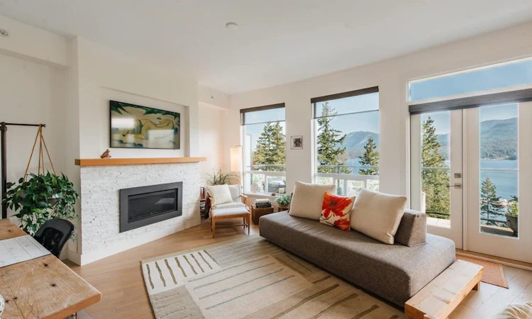 302-5780 Marine Way