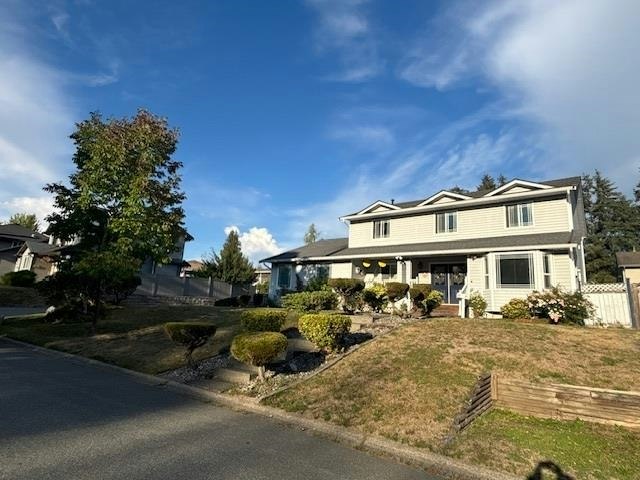 8668 143a Street, Surrey, BC, V3W 0K4