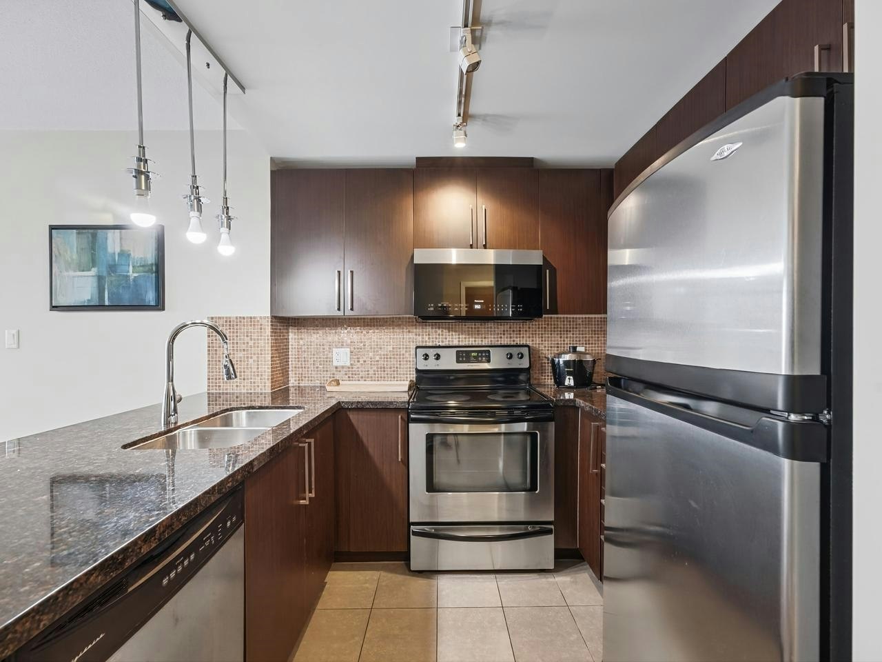 1205-888 Carnarvon Street, New Westminster, BC, V3M 0C6 - 8