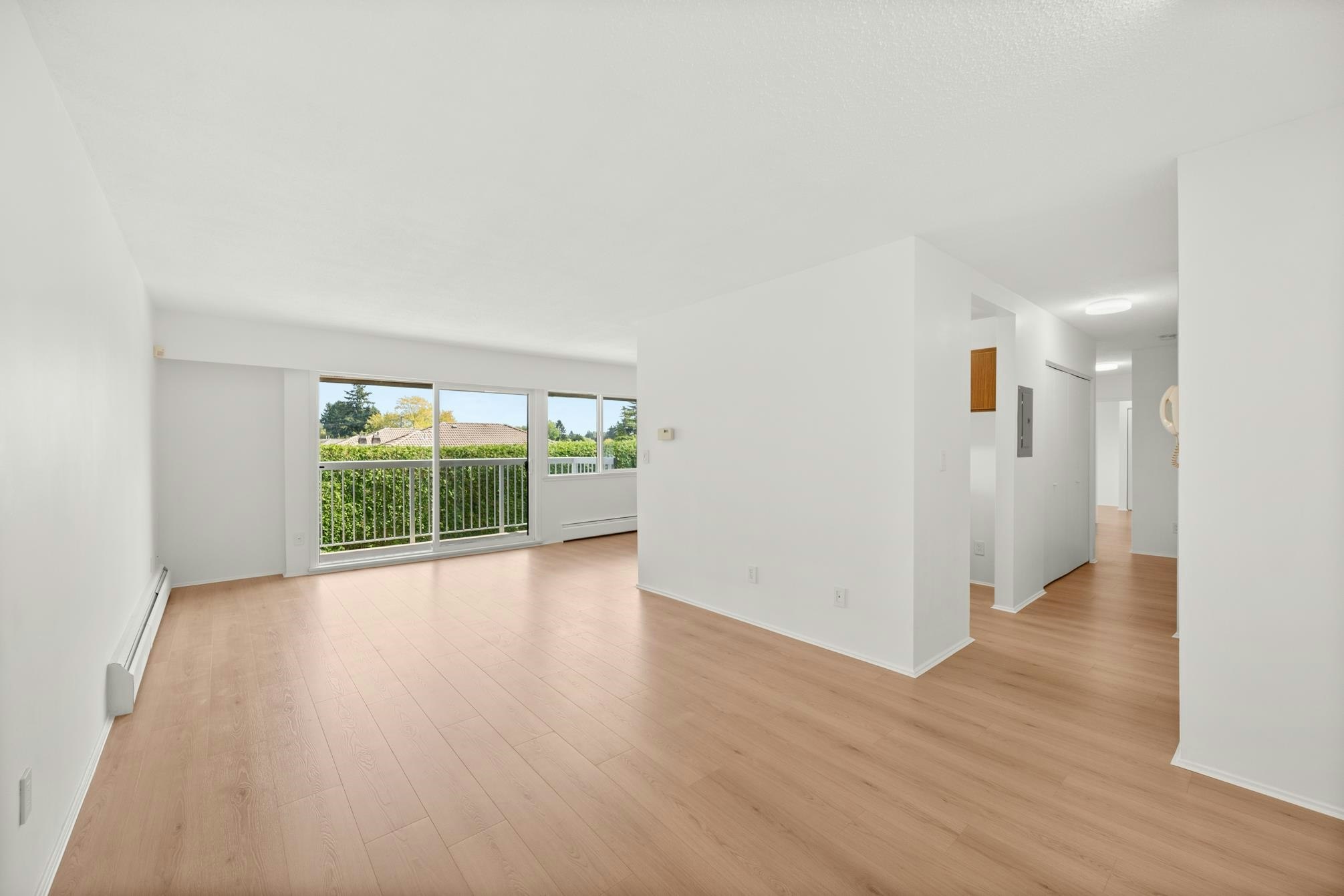 303-8080 Ryan Road, Richmond, BC, V7A 2E5 - 2