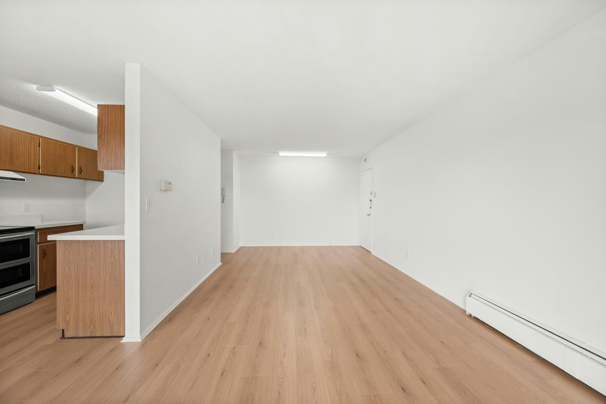 303-8080 Ryan Road, Richmond, BC, V7A 2E5 - 5