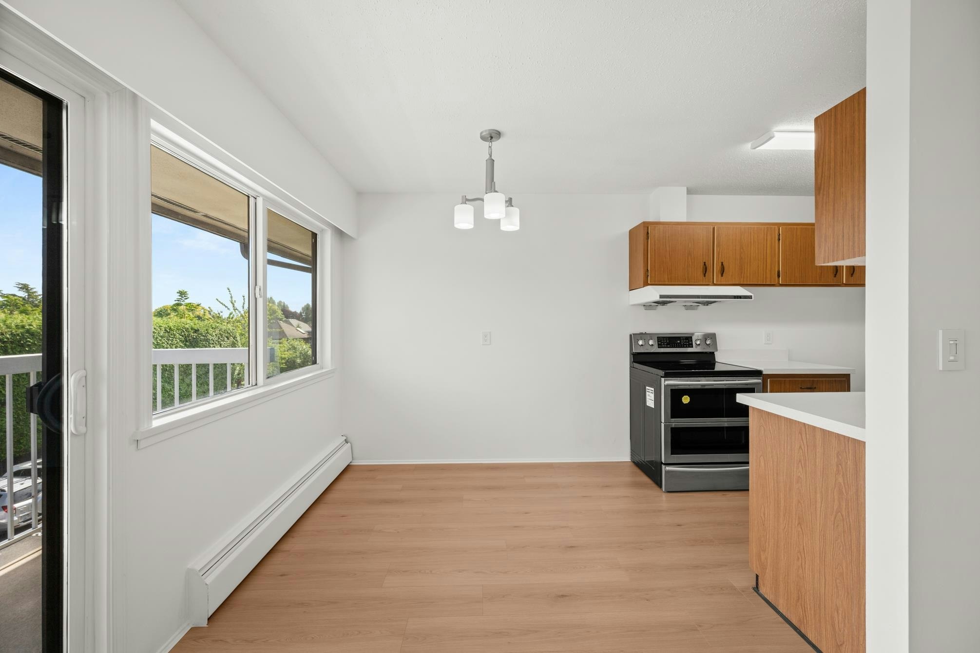 303-8080 Ryan Road, Richmond, BC, V7A 2E5 - 8