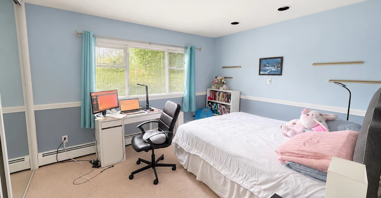 1374 Sowden Street, North Vancouver, BC, V7P 1L8 - 8