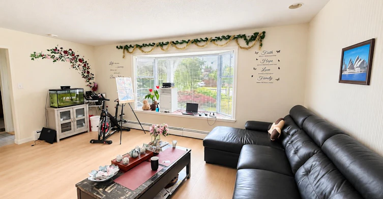 1374 Sowden Street, North Vancouver, BC, V7P 1L8 - 3