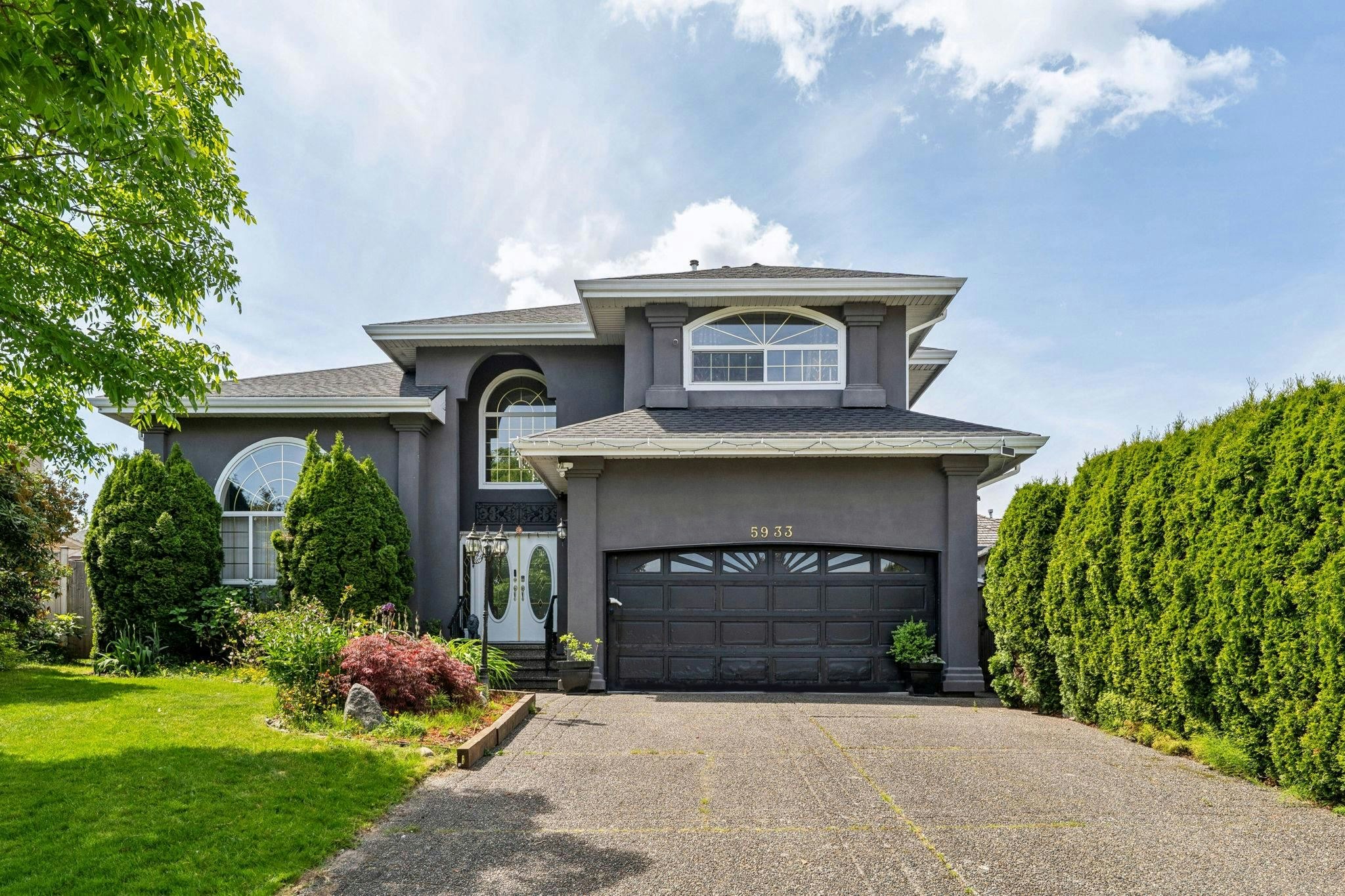 5933 137a Street, Surrey, BC, V3X 3K9