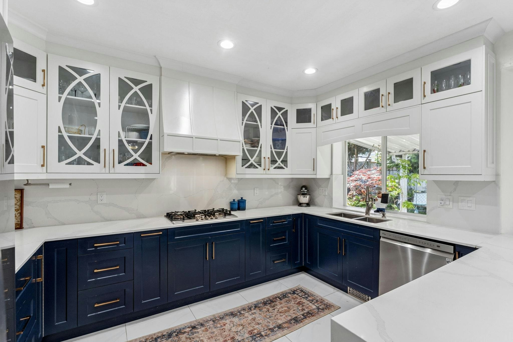5933 137a Street, Surrey, BC, V3X 3K9 - 10