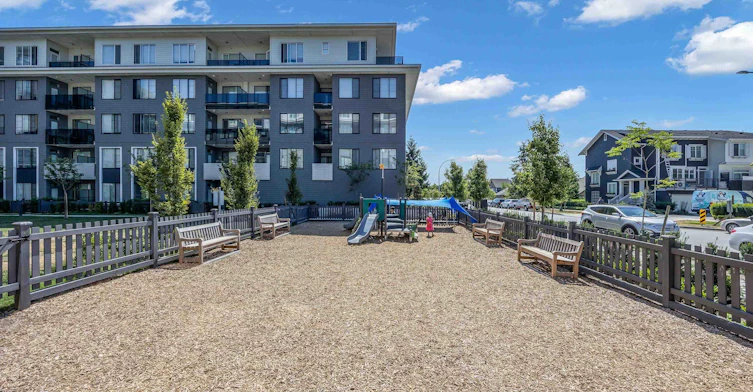 302-15825 85 Avenue, Surrey, BC, V4N 6W9 - 3