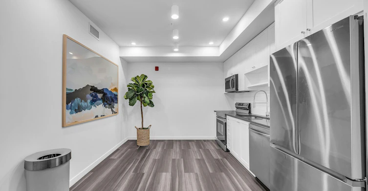 302-15825 85 Avenue, Surrey, BC, V4N 6W9 - 13