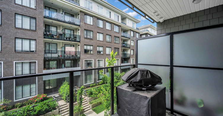302-15825 85 Avenue, Surrey, BC, V4N 6W9 - 15