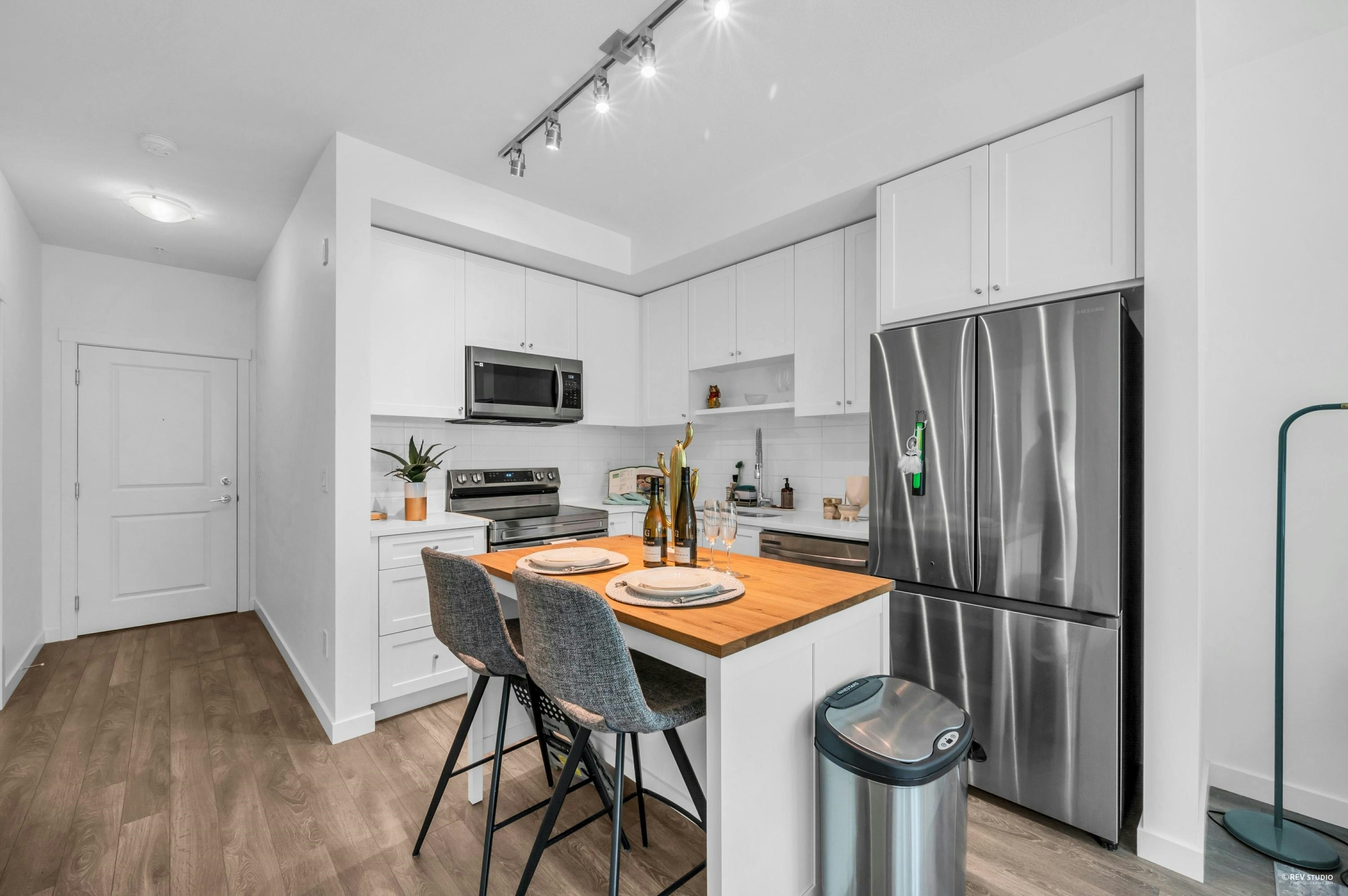 302-15825 85 Avenue, Surrey, BC, V4N 6W9 - 16