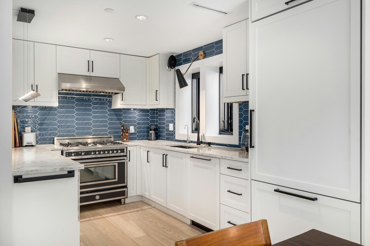 3918 Carolina Street, Vancouver, BC, V5V 1X8 - 14