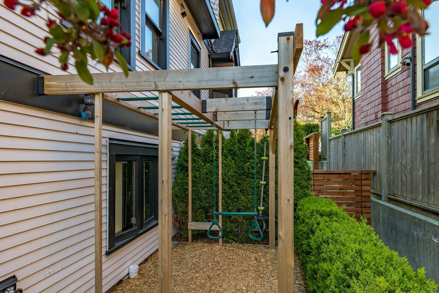 3918 Carolina Street, Vancouver, BC, V5V 1X8 - 20