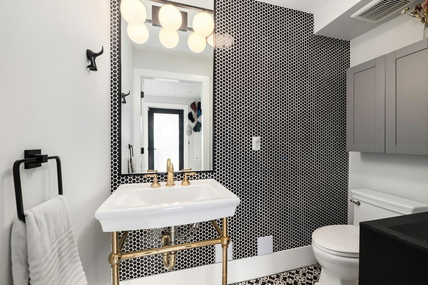3918 Carolina Street, Vancouver, BC, V5V 1X8 - 21